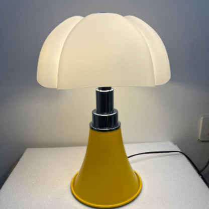 Nordic Floral Nightstand Lamp for Living Room - Bauhaus Bat Lamp Style