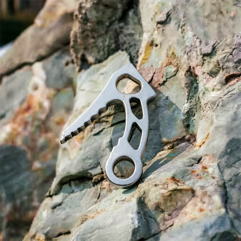 Heavy-Duty Extreme Sport Climbing Grappling Hook