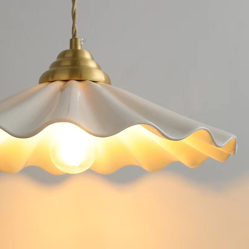 All-Copper Retro Rice-Hat Pendant Light – Elegant Floral Ceramic Chandelier for Bedroom & Cafe
