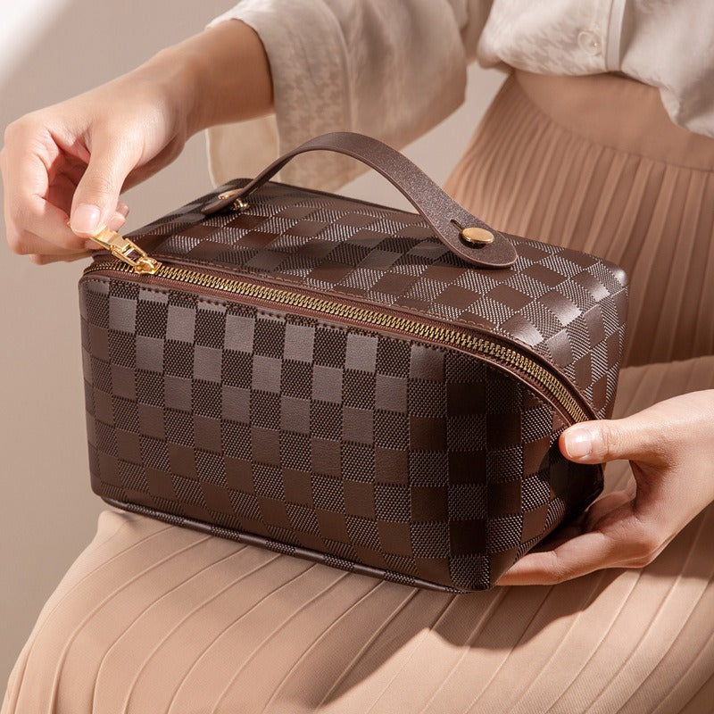 Checkered Pillow Makeup Bag - Women's Large Capacity Portable Travel Cosmetics Case