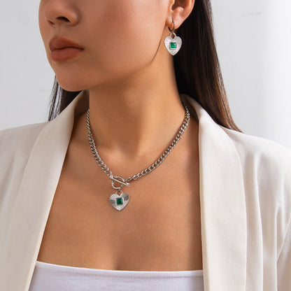 Luxury Gold Chain Heart Pendant Necklace & Bracelet Set with Green Stone