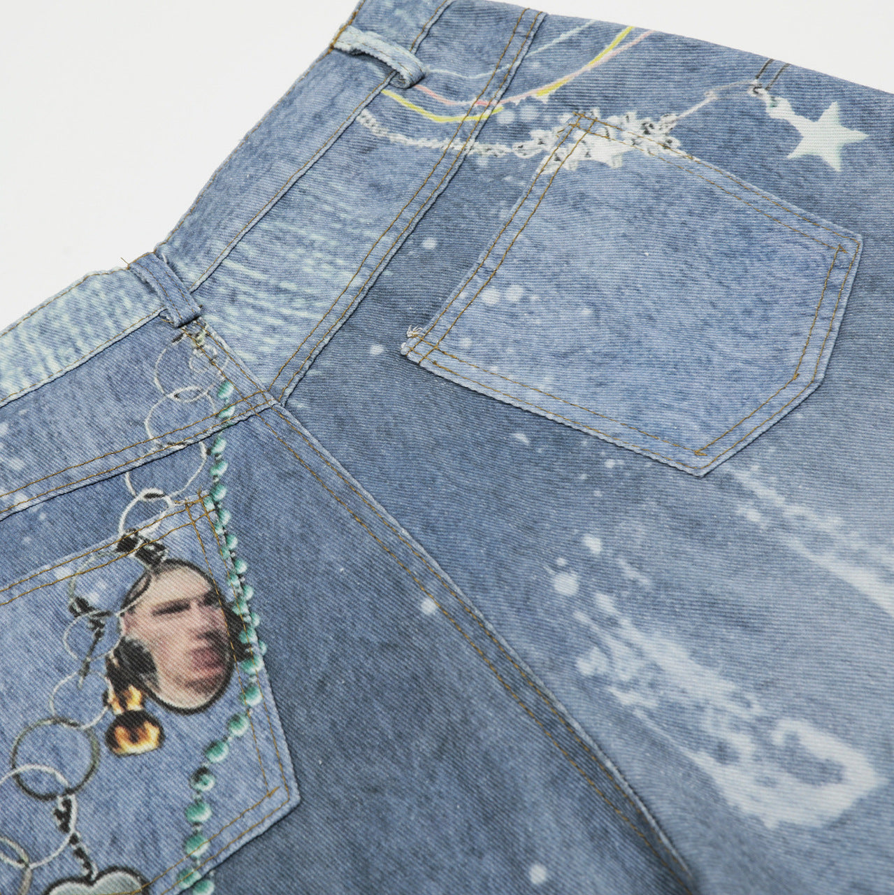 Graffiti Splatter Chain Detail Denim Shorts - Unisex Y2K Washed Wide Leg Streetwear Pants