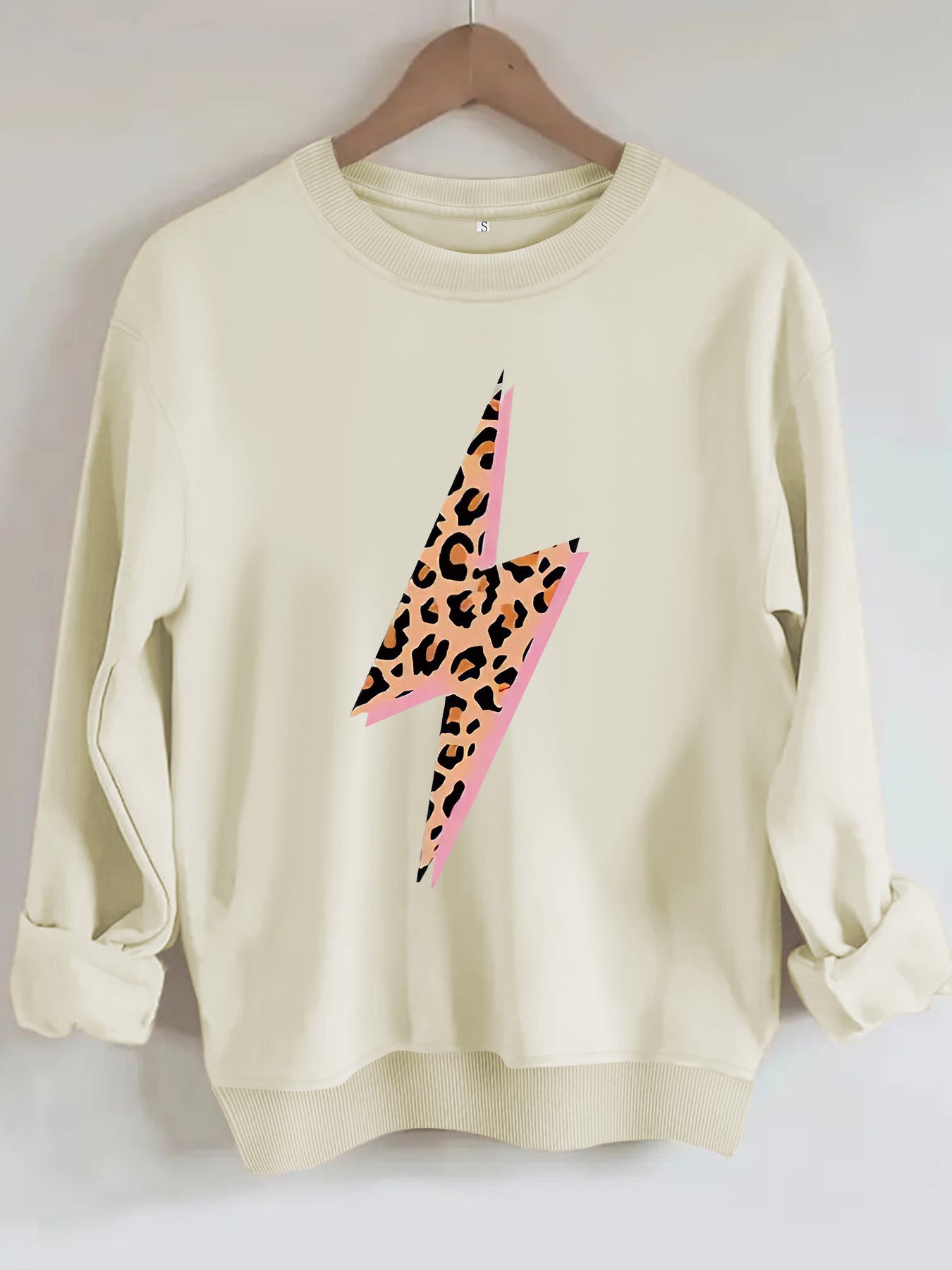 Women's Lightning Bolt with Leopard Pattern Print Sweatshirt | Crewneck Graphic Pullover