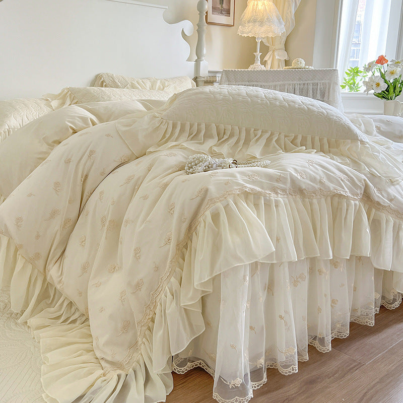 Luxury Lace Rose Embroidery Cotton Bedding Set – Romantic 4-Piece Duvet Cover with Ruffled Bed Skirt