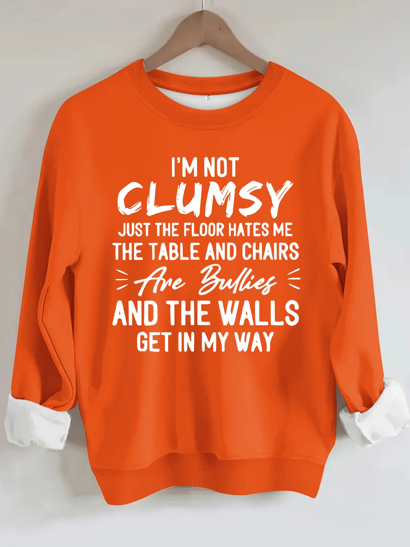 unny "I'm Not Clumsy" Letter Print Sweatshirt | Loose Fit Grey Crewneck Pullover
