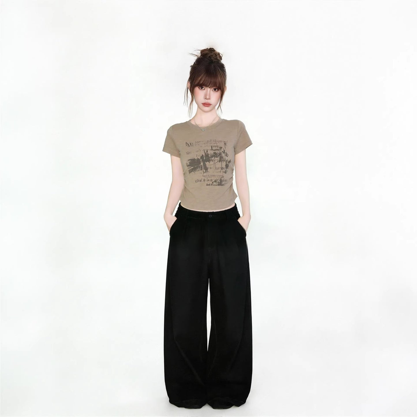 Summer Fashion Round Neck Fitted Tee - Retro Graphic Top for Women