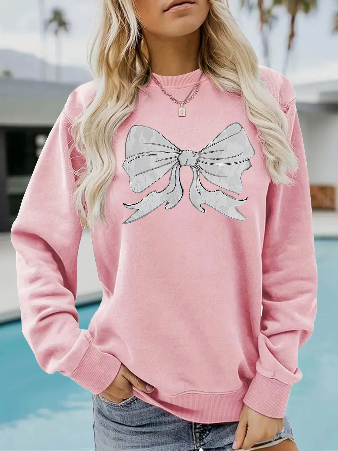 Elegant Bow Pattern Printed Crewneck Sweatshirt | Casual Women's Pullover Top