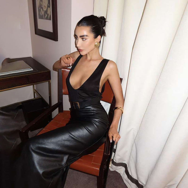 Edgy Low-Cut Sleeveless PU Leather Patchwork Dress - Sexy Bodycon Gown