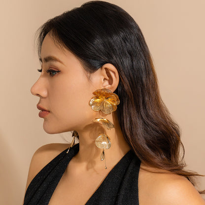 Retro Gold Ginkgo Leaf Tassel Necklace & Long Drop Earrings Set