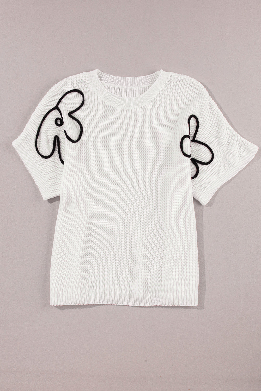 Minimalist Flower Embroidered Pullover - Stylish Knitwear for Women
